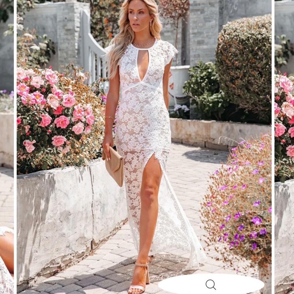 Vici lace maxi dress